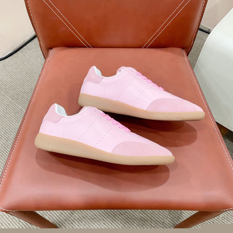 Miu Miu Casual Shoes